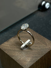Load image into Gallery viewer, Miss. Lumen Grace 1,1 ct.
